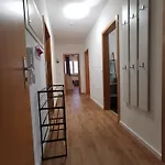 18 - Monteurwohnung Fuer 8 Personen *