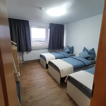 18 - Monteurwohnung Fuer 8 Personen *