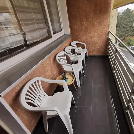 דירה 18 - Monteurwohnung Fuer 8 Personen
